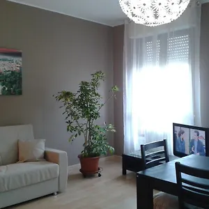 Certosa 3 Bedrooms Appartement