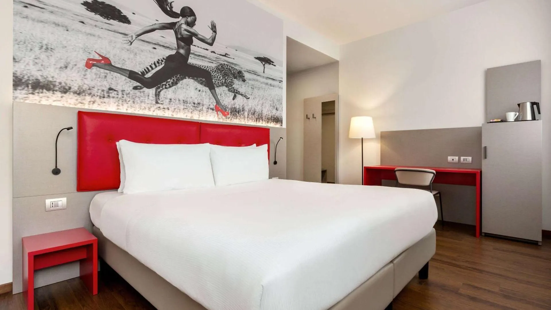Amedia Milan, Trademark Collection By Wyndham Hotel
